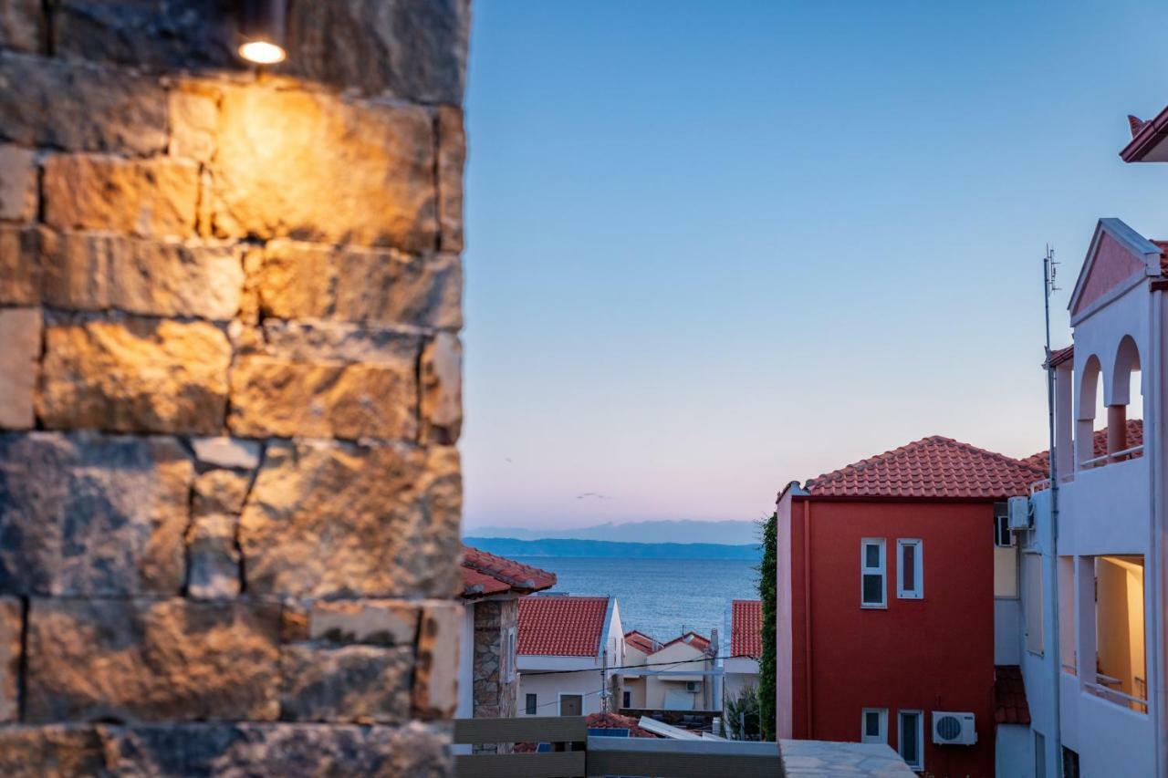 Royalty Suites Loft Nikiti  Bagian luar foto