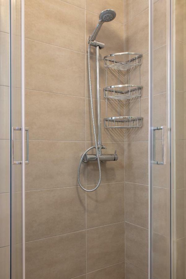 Royalty Suites Loft Nikiti  Bagian luar foto