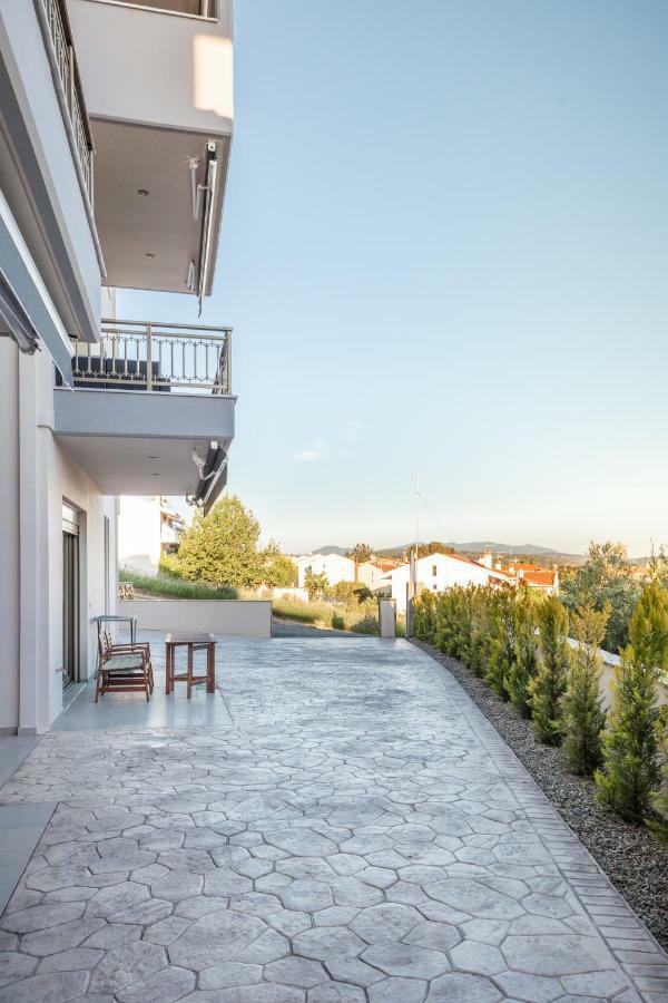 Royalty Suites Loft Nikiti  Bagian luar foto