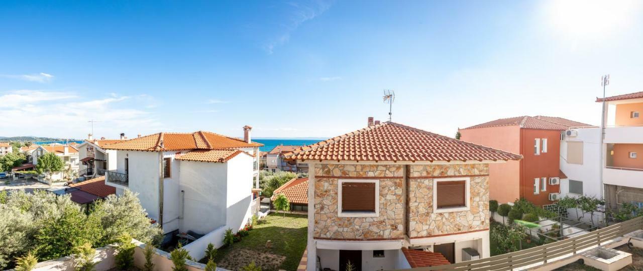 Royalty Suites Loft Nikiti  Bagian luar foto