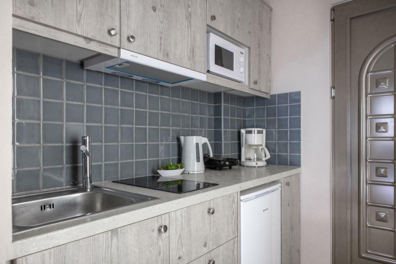 Royalty Suites Loft Nikiti  Bagian luar foto