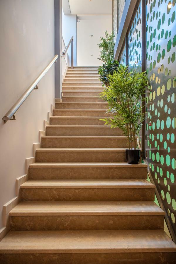 Royalty Suites Loft Nikiti  Bagian luar foto